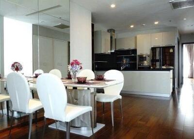 For SALE : Quattro by Sansiri / 3 Bedroom / 3 Bathrooms / 123 sqm / 30000000 THB [3159395]