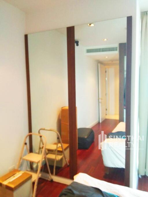 For SALE : Athenee Residence / 2 Bedroom / 2 Bathrooms / 121 sqm / 30000000 THB [8762325]