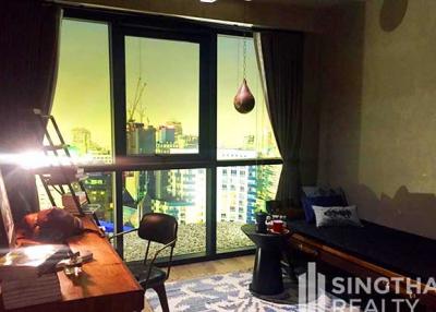 For SALE : The Lofts Asoke / 2 Bedroom / 2 Bathrooms / 121 sqm / 31500000 THB [6584637]