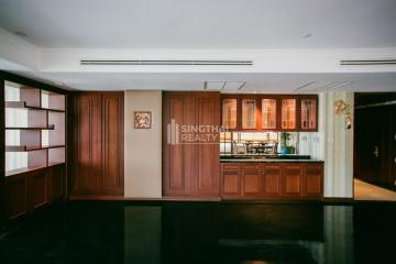 For SALE : Wilshire / 3 Bedroom / 3 Bathrooms / 253 sqm / 32500000 THB [S10231]