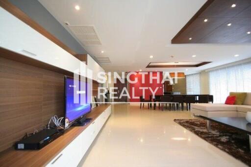 For SALE : The Rise Sukhumvit 39 / 3 Bedroom / 3 Bathrooms / 258 sqm / 33500000 THB [3920204]