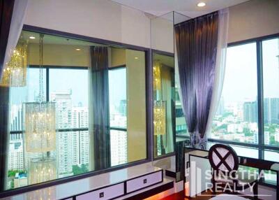 For SALE : Bright Sukhumvit 24 / 3 Bedroom / 3 Bathrooms / 181 sqm / 34000000 THB [6506333]