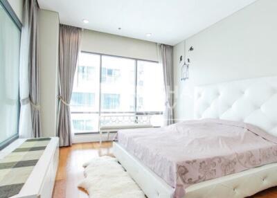 For SALE : Bright Sukhumvit 24 / 3 Bedroom / 3 Bathrooms / 190 sqm / 34880000 THB [3479873]