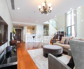 For SALE : Bright Sukhumvit 24 / 3 Bedroom / 3 Bathrooms / 190 sqm / 34880000 THB [4634303]