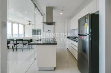 For SALE : Watermark Chaophraya / 3 Bedroom / 3 Bathrooms / 226 sqm / 35000000 THB [8918876]