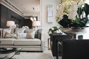For SALE : The Monument Thong Lo / 2 Bedroom / 3 Bathrooms / 125 sqm / 35900000 THB [S10108]