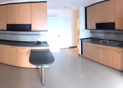 For SALE : Kallista Mansion / 3 Bedroom / 3 Bathrooms / 315 sqm / 36000000 THB [9535070]