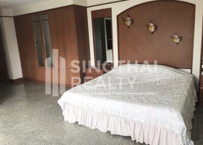 For SALE : Baan Suanpetch / 3 Bedroom / 3 Bathrooms / 267 sqm / 37300000 THB [4076513]