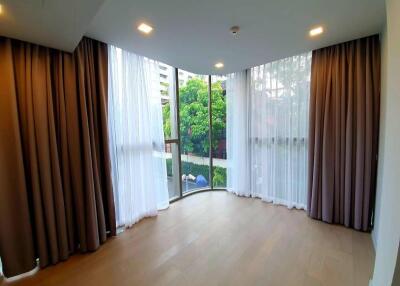 For SALE : Ashton Residence 41 / 3 Bedroom / 3 Bathrooms / 135 sqm / 37900000 THB [S10723]