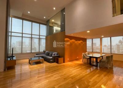 For SALE : The Emporio Place / 3 Bedroom / 5 Bathrooms / 210 sqm / 38000000 THB [9732026]