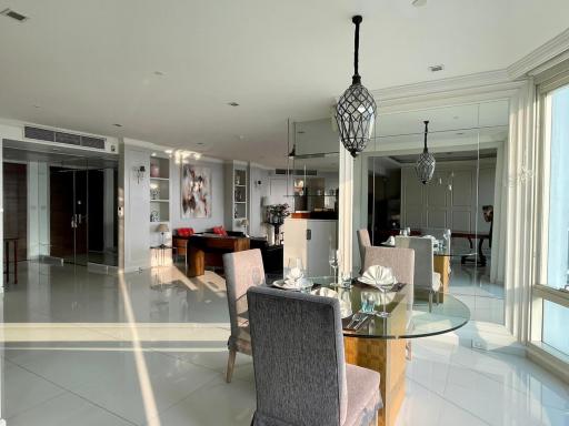 For SALE : Watermark Chaophraya / 2 Bedroom / 3 Bathrooms / 242 sqm / 39000000 THB [9207968]