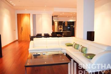 For SALE : Le Raffine Jambu Dvipa Sukhumvit 39 / 2 Bedroom / 2 Bathrooms / 241 sqm / 41000000 THB [6246628]