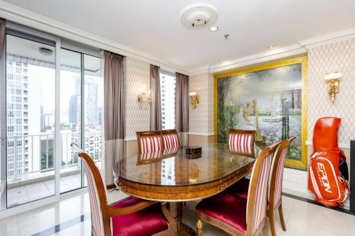 For SALE : Langsuan Ville / 3 Bedroom / 3 Bathrooms / 243 sqm / 41000000 THB [S10556]