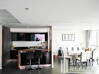 For SALE : The River / 2 Bedroom / 3 Bathrooms / 154 sqm / 42000000 THB [7473276]