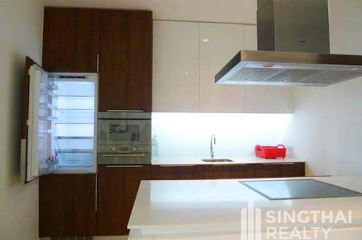 For SALE : 185 Rajadamri / 2 Bedroom / 2 Bathrooms / 109 sqm / 42000000 THB [7552986]