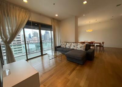 For SALE : The Madison / 3 Bedroom / 3 Bathrooms / 186 sqm / 43900000 THB [9721164]