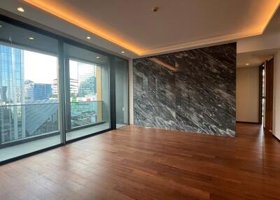 For SALE : The Estelle Phrom Phong / 2 Bedroom / 2 Bathrooms / 144 sqm / 44000000 THB [S11195]