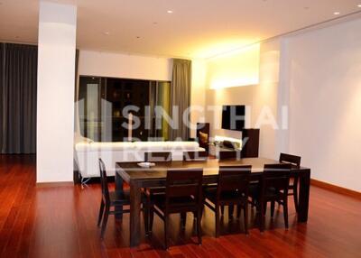 For SALE : Le Raffine Jambu Dvipa Sukhumvit 39 / 2 Bedroom / 2 Bathrooms / 241 sqm / 45000000 THB [3971165]