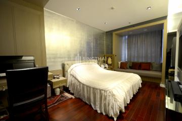 For SALE : Athenee Residence / 2 Bedroom / 2 Bathrooms / 132 sqm / 48000000 THB [9789864]