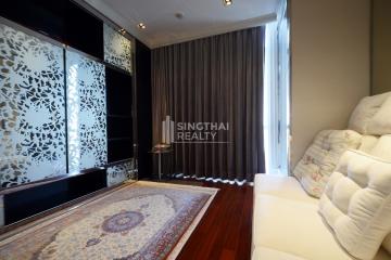 For SALE : Athenee Residence / 2 Bedroom / 2 Bathrooms / 132 sqm / 48000000 THB [9789864]