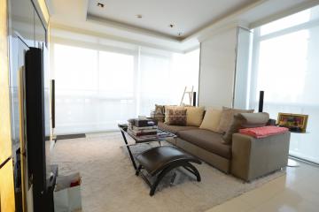 For SALE : Athenee Residence / 2 Bedroom / 2 Bathrooms / 132 sqm / 48000000 THB [9789864]