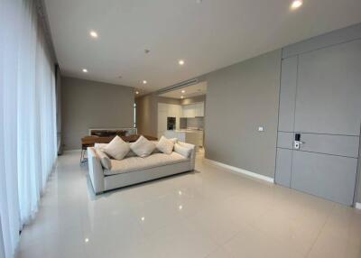 For SALE : Vittorio / 2 Bedroom / 3 Bathrooms / 142 sqm / 49000000 THB [9682591]