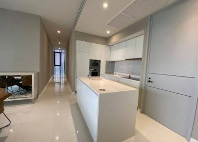 For SALE : Vittorio / 2 Bedroom / 3 Bathrooms / 142 sqm / 49000000 THB [9682591]