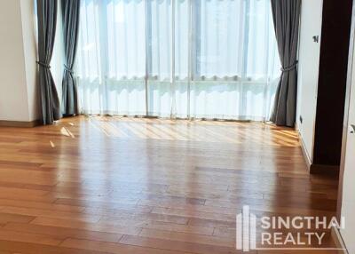 For SALE : Belgravia Residences / 4 Bedroom / 3 Bathrooms / 295 sqm / 50000000 THB [8693317]