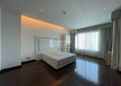 For SALE : The Infinity / 3 Bedroom / 3 Bathrooms / 253 sqm / 50000000 THB [9198359]