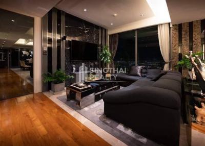 For SALE : The Pano / 3 Bedroom / 4 Bathrooms / 243 sqm / 50000000 THB [9986504]
