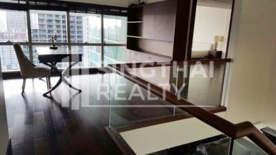 For SALE : Le Raffine Jambunuda Sukhumvit 31 / 3 Bedroom / 3 Bathrooms / 381 sqm / 55000000 THB [4133795]