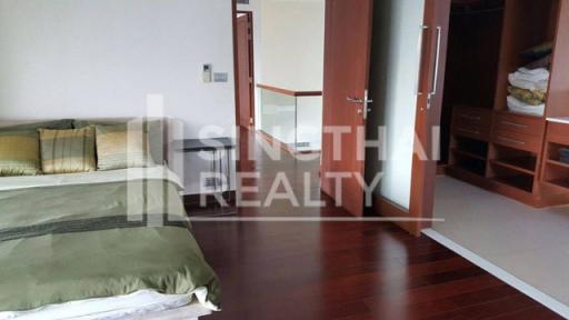 For SALE : Le Raffine Jambunuda Sukhumvit 31 / 3 Bedroom / 3 Bathrooms / 381 sqm / 55000000 THB [4133795]