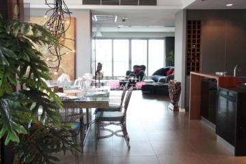 For SALE : The River / 3 Bedroom / 4 Bathrooms / 231 sqm / 55500000 THB [8930833]