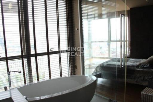 For SALE : The River / 3 Bedroom / 4 Bathrooms / 231 sqm / 55500000 THB [8930833]