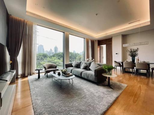 For SALE : Sindhorn Lumpini / 3 Bedroom / 4 Bathrooms / 230 sqm / 55500000 THB [9768599]