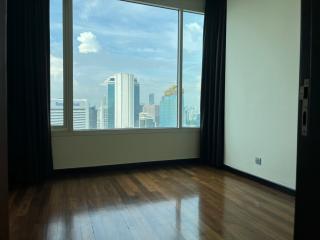 For SALE : The Infinity / 3 Bedroom / 3 Bathrooms / 229 sqm / 56000000 THB [6735648]