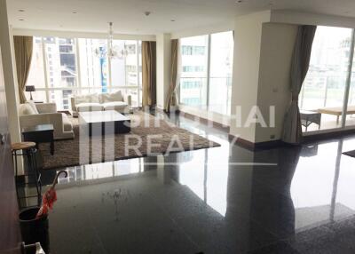 For SALE : Le Raffine Jambunuda Sukhumvit 31 / 3 Bedroom / 4 Bathrooms / 381 sqm / 59000000 THB [4633250]