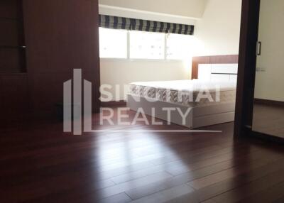 For SALE : Le Raffine Jambunuda Sukhumvit 31 / 3 Bedroom / 4 Bathrooms / 381 sqm / 59000000 THB [4633250]