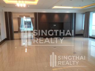 For SALE : Ideal 24 / 4 Bedroom / 5 Bathrooms / 327 sqm / 60000000 THB [4781081]