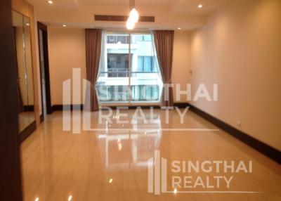 For SALE : Ideal 24 / 4 Bedroom / 5 Bathrooms / 327 sqm / 60000000 THB [4781081]