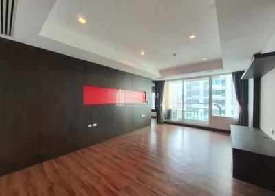 For SALE : Ideal 24 / 4 Bedroom / 5 Bathrooms / 326 sqm / 60000000 THB [9924690]