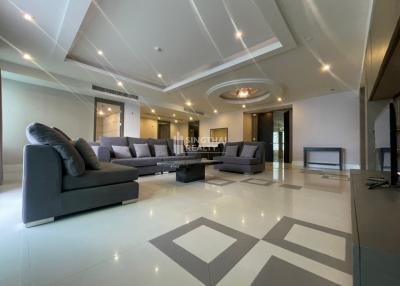 For SALE : Ideal 24 / 4 Bedroom / 5 Bathrooms / 326 sqm / 60000000 THB [9862148]