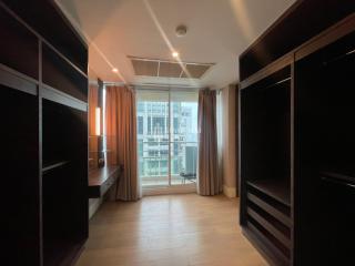 For SALE : Ideal 24 / 4 Bedroom / 5 Bathrooms / 326 sqm / 60000000 THB [9862148]