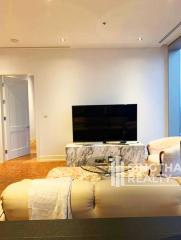 For SALE : The Ritz - Carlton Residences at MahaNakhon / 2 Bedroom / 3 Bathrooms / 126 sqm / 60000000 THB [S10061]