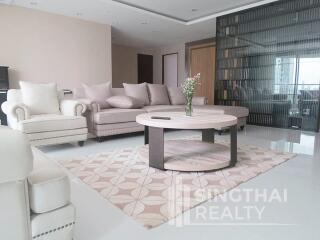 For SALE : Ideal 24 / 4 Bedroom / 4 Bathrooms / 331 sqm / 68000000 THB [6181469]