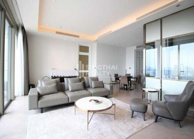 For SALE : The Residences At Mandarin Oriental / 2 Bedroom / 2 Bathrooms / 152 sqm / 69800000 THB [10036615]