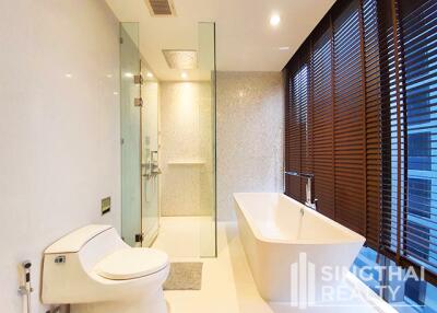 For SALE : Vittorio / 2 Bedroom / 3 Bathrooms / 169 sqm / 72000000 THB [8258573]