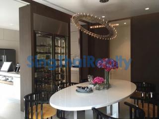 For SALE : House Huai Khwang / 4 Bedroom / 4 Bathrooms / 400 sqm / 72000000 THB [10637489]