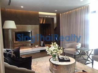 For SALE : House Huai Khwang / 4 Bedroom / 4 Bathrooms / 400 sqm / 72000000 THB [10637489]