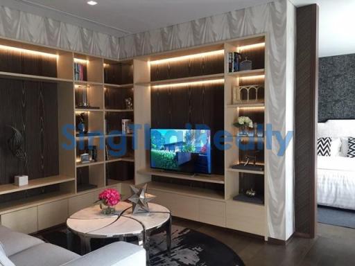 For SALE : House Huai Khwang / 4 Bedroom / 4 Bathrooms / 400 sqm / 72000000 THB [10637489]